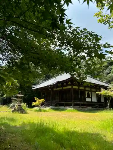 掎鹿寺の本殿