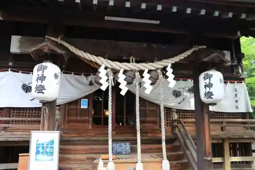 日吉神社の本殿