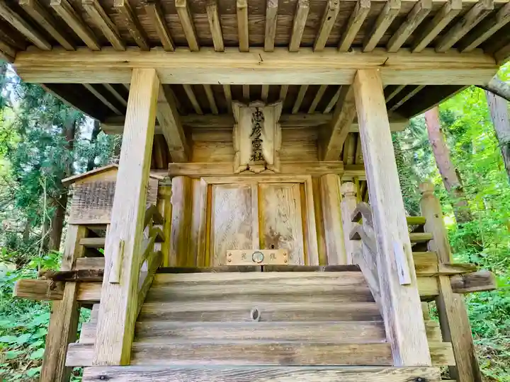 土津神社|こどもと出世の神さまの末社・摂社