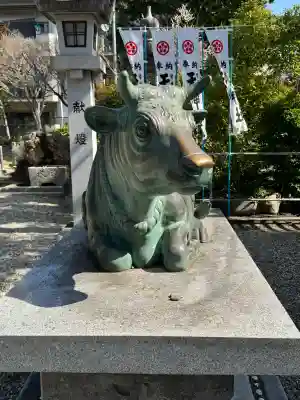 島田神社の{uncategorized: "未分類", other: "その他", undefined: "問題あり", building: "その他建物", grave: "お墓", sacred_gate: "鳥居", guardian: "狛犬", statue: "像", buddha: "仏像", history: "歴史", nature: "自然", garden: "庭園", animal: "動物", pagoda: "塔", temizu: "手水舎", mountain_gate: "山門・神門", sanctuary: "本殿・本堂", subordinate: "末社・摂社", art: "芸術", scenery: "景色", jizo: "地蔵", ema: "絵馬", goshuin: "御朱印", omikuji: "おみくじ", items: "授与品その他", amulet: "お守り", goshuincho: "御朱印帳", eats: "食事", festival: "お祭り", votive_dance: "神楽", shichigosan: "七五三参", wedding: "結婚式", experience: "体験その他", initially: "初詣", around: "周辺", anti_infection: "感染症対策"}