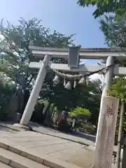 鎮守氷川神社の鳥居