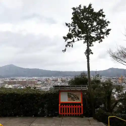 建勲神社の景色