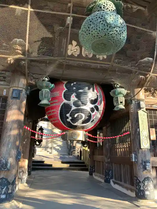 成田山新勝寺の山門・神門