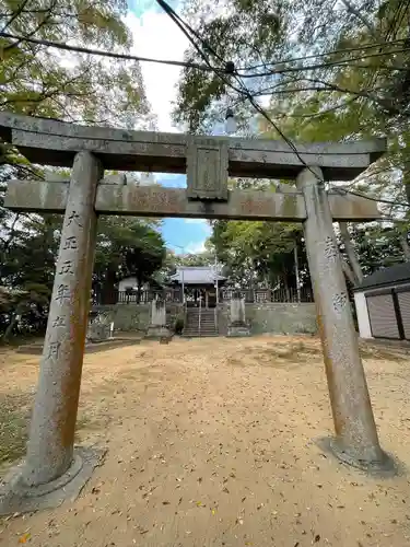 月瀬八幡宮の鳥居