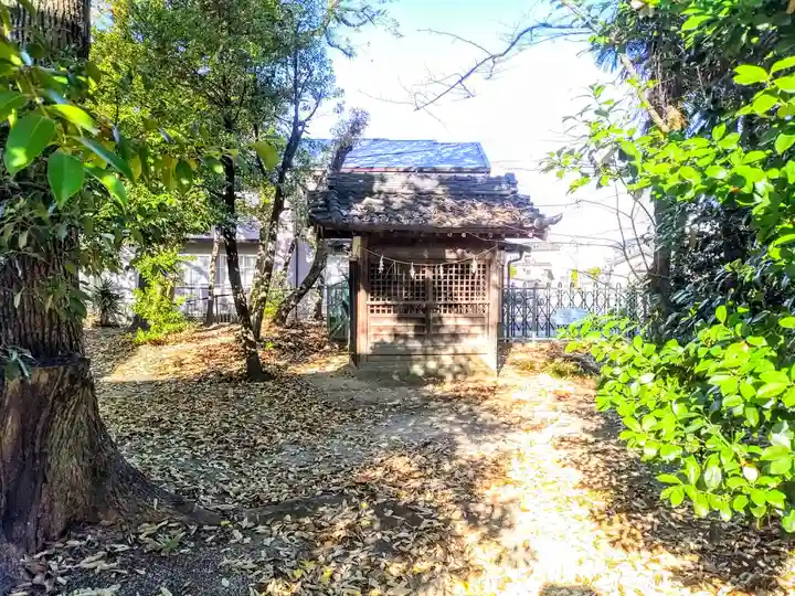 神明社(八ツ田神明社)の末社・摂社