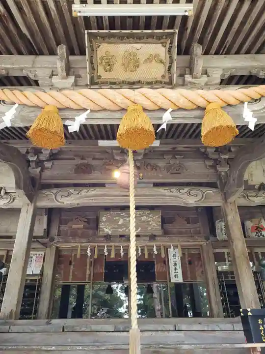 八幡宮の本殿・本堂