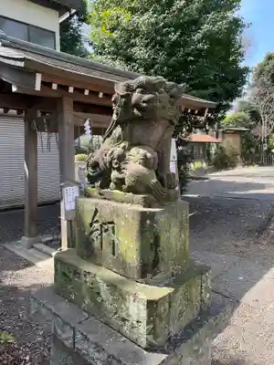 青渭神社の狛犬