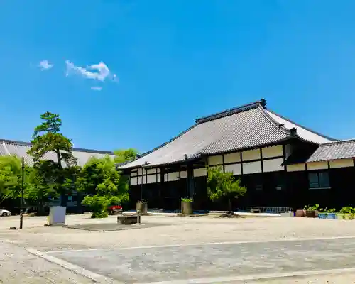 本山専修寺の本殿・本堂