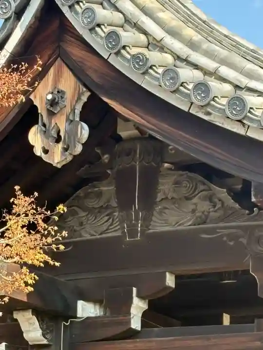 後白河院御聖蹟 法住寺の{uncategorized: "未分類", other: "その他", undefined: "問題あり", building: "その他建物", grave: "お墓", sacred_gate: "鳥居", guardian: "狛犬", statue: "像", buddha: "仏像", history: "歴史", nature: "自然", garden: "庭園", animal: "動物", pagoda: "塔", temizu: "手水舎", mountain_gate: "山門・神門", sanctuary: "本殿・本堂", subordinate: "末社・摂社", art: "芸術", scenery: "景色", jizo: "地蔵", ema: "絵馬", goshuin: "御朱印", omikuji: "おみくじ", items: "授与品その他", amulet: "お守り", goshuincho: "御朱印帳", eats: "食事", festival: "お祭り", votive_dance: "神楽", shichigosan: "七五三参", wedding: "結婚式", experience: "体験その他", initially: "初詣", around: "周辺", anti_infection: "感染症対策"}