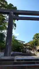 伊勢山皇大神宮の鳥居