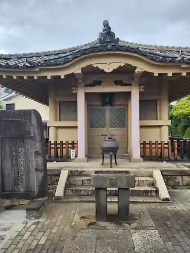 與楽寺(東京都)