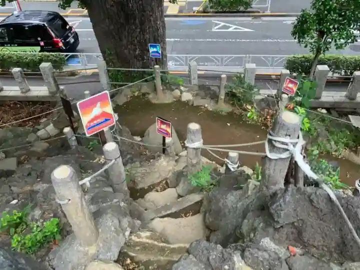 鳩森八幡神社(東京都)