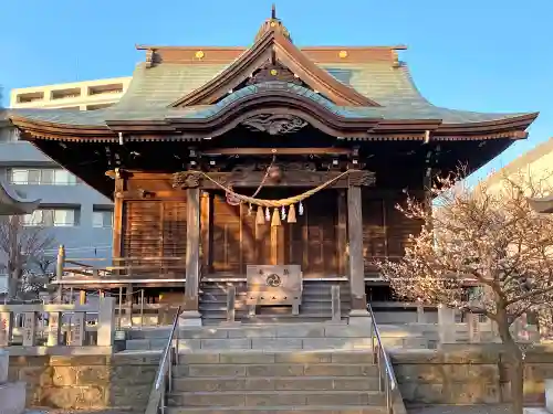 大棚・中川杉山神社の本殿・本堂