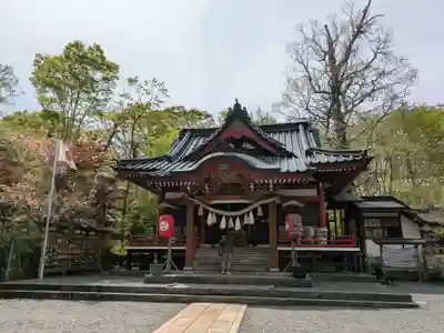 山中諏訪神社(山梨県)