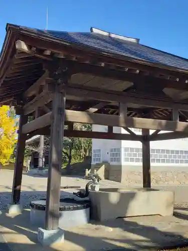 勝興寺の手水舎