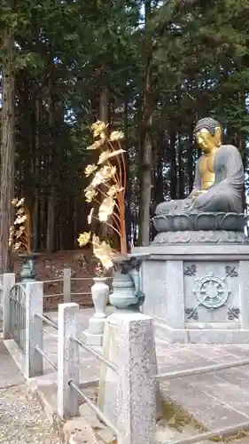 身延山奥之院思親閣(山梨県)