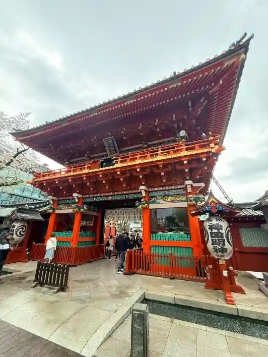 神田神社(神田明神)の{uncategorized: "未分類", other: "その他", undefined: "問題あり", building: "その他建物", grave: "お墓", sacred_gate: "鳥居", guardian: "狛犬", statue: "像", buddha: "仏像", history: "歴史", nature: "自然", garden: "庭園", animal: "動物", pagoda: "塔", temizu: "手水舎", mountain_gate: "山門・神門", sanctuary: "本殿・本堂", subordinate: "末社・摂社", art: "芸術", scenery: "景色", jizo: "地蔵", ema: "絵馬", goshuin: "御朱印", omikuji: "おみくじ", items: "授与品その他", amulet: "お守り", goshuincho: "御朱印帳", eats: "食事", festival: "お祭り", votive_dance: "神楽", shichigosan: "七五三参", wedding: "結婚式", experience: "体験その他", initially: "初詣", around: "周辺", anti_infection: "感染症対策"}
