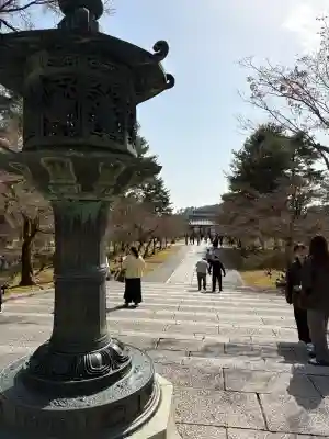 仁和寺の{uncategorized: "未分類", other: "その他", undefined: "問題あり", building: "その他建物", grave: "お墓", sacred_gate: "鳥居", guardian: "狛犬", statue: "像", buddha: "仏像", history: "歴史", nature: "自然", garden: "庭園", animal: "動物", pagoda: "塔", temizu: "手水舎", mountain_gate: "山門・神門", sanctuary: "本殿・本堂", subordinate: "末社・摂社", art: "芸術", scenery: "景色", jizo: "地蔵", ema: "絵馬", goshuin: "御朱印", omikuji: "おみくじ", items: "授与品その他", amulet: "お守り", goshuincho: "御朱印帳", eats: "食事", festival: "お祭り", votive_dance: "神楽", shichigosan: "七五三参", wedding: "結婚式", experience: "体験その他", initially: "初詣", around: "周辺", anti_infection: "感染症対策"}