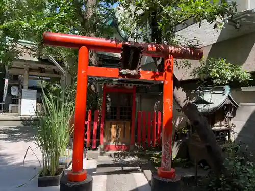 銀杏岡八幡神社の末社