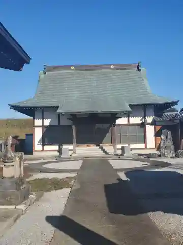厳勝寺の本殿・本堂