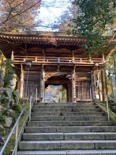 大窪寺の{uncategorized: "未分類", other: "その他", undefined: "問題あり", building: "その他建物", grave: "お墓", sacred_gate: "鳥居", guardian: "狛犬", statue: "像", buddha: "仏像", history: "歴史", nature: "自然", garden: "庭園", animal: "動物", pagoda: "塔", temizu: "手水舎", mountain_gate: "山門・神門", sanctuary: "本殿・本堂", subordinate: "末社・摂社", art: "芸術", scenery: "景色", jizo: "地蔵", ema: "絵馬", goshuin: "御朱印", omikuji: "おみくじ", items: "授与品その他", amulet: "お守り", goshuincho: "御朱印帳", eats: "食事", festival: "お祭り", votive_dance: "神楽", shichigosan: "七五三参", wedding: "結婚式", experience: "体験その他", initially: "初詣", around: "周辺", anti_infection: "感染症対策"}