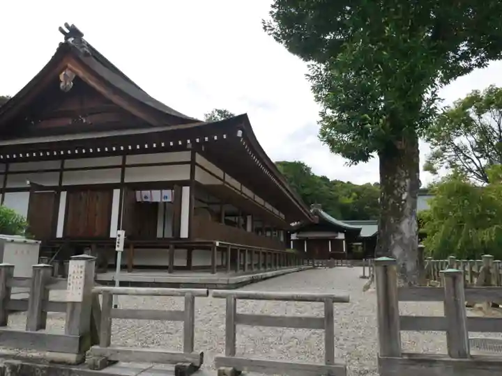 橿原神宮の本殿・本堂