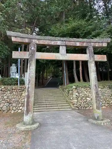 草薙神社の鳥居