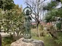 天宗寺の{uncategorized: "未分類", other: "その他", undefined: "問題あり", building: "その他建物", grave: "お墓", sacred_gate: "鳥居", guardian: "狛犬", statue: "像", buddha: "仏像", history: "歴史", nature: "自然", garden: "庭園", animal: "動物", pagoda: "塔", temizu: "手水舎", mountain_gate: "山門・神門", sanctuary: "本殿・本堂", subordinate: "末社・摂社", art: "芸術", scenery: "景色", jizo: "地蔵", ema: "絵馬", goshuin: "御朱印", omikuji: "おみくじ", items: "授与品その他", amulet: "お守り", goshuincho: "御朱印帳", eats: "食事", festival: "お祭り", votive_dance: "神楽", shichigosan: "七五三参", wedding: "結婚式", experience: "体験その他", initially: "初詣", around: "周辺", anti_infection: "感染症対策"}