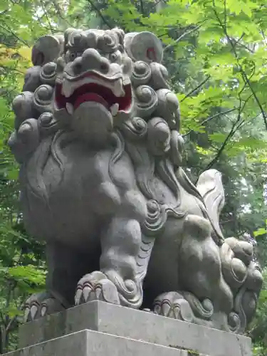 戸隠神社奥社の狛犬