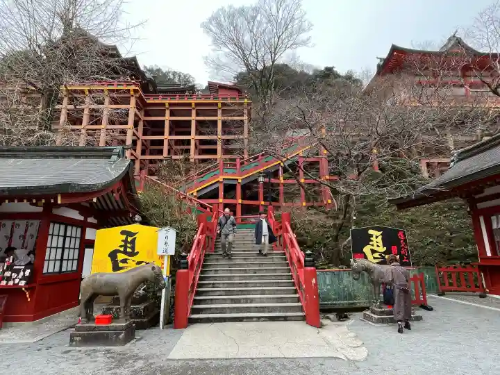 祐徳稲荷神社の{uncategorized: "未分類", other: "その他", undefined: "問題あり", building: "その他建物", grave: "お墓", sacred_gate: "鳥居", guardian: "狛犬", statue: "像", buddha: "仏像", history: "歴史", nature: "自然", garden: "庭園", animal: "動物", pagoda: "塔", temizu: "手水舎", mountain_gate: "山門・神門", sanctuary: "本殿・本堂", subordinate: "末社・摂社", art: "芸術", scenery: "景色", jizo: "地蔵", ema: "絵馬", goshuin: "御朱印", omikuji: "おみくじ", items: "授与品その他", amulet: "お守り", goshuincho: "御朱印帳", eats: "食事", festival: "お祭り", votive_dance: "神楽", shichigosan: "七五三参", wedding: "結婚式", experience: "体験その他", initially: "初詣", around: "周辺", anti_infection: "感染症対策"}