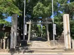 大神神社（花池）の鳥居