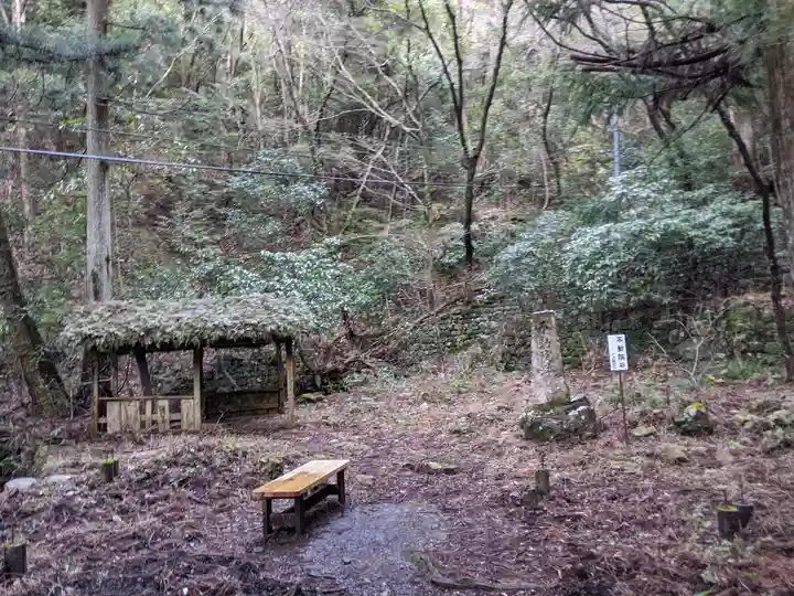 鳳来寺山奥の院(愛知県)