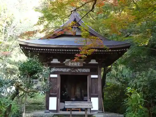 黄梅院（円覚寺塔頭）の末社・摂社