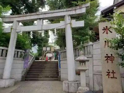 幡ケ谷氷川神社の鳥居