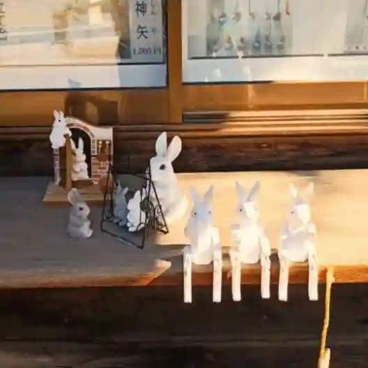 彌彦神社 (伊夜日子神社)の像