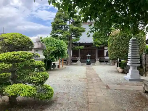 浄心寺の{uncategorized: "未分類", other: "その他", undefined: "問題あり", building: "その他建物", grave: "お墓", sacred_gate: "鳥居", guardian: "狛犬", statue: "像", buddha: "仏像", history: "歴史", nature: "自然", garden: "庭園", animal: "動物", pagoda: "塔", temizu: "手水舎", mountain_gate: "山門・神門", sanctuary: "本殿・本堂", subordinate: "末社・摂社", art: "芸術", scenery: "景色", jizo: "地蔵", ema: "絵馬", goshuin: "御朱印", omikuji: "おみくじ", items: "授与品その他", amulet: "お守り", goshuincho: "御朱印帳", eats: "食事", festival: "お祭り", votive_dance: "神楽", shichigosan: "七五三参", wedding: "結婚式", experience: "体験その他", initially: "初詣", around: "周辺", anti_infection: "感染症対策"}