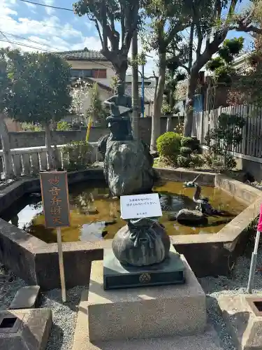 嚴島神社の{uncategorized: "未分類", other: "その他", undefined: "問題あり", building: "その他建物", grave: "お墓", sacred_gate: "鳥居", guardian: "狛犬", statue: "像", buddha: "仏像", history: "歴史", nature: "自然", garden: "庭園", animal: "動物", pagoda: "塔", temizu: "手水舎", mountain_gate: "山門・神門", sanctuary: "本殿・本堂", subordinate: "末社・摂社", art: "芸術", scenery: "景色", jizo: "地蔵", ema: "絵馬", goshuin: "御朱印", omikuji: "おみくじ", items: "授与品その他", amulet: "お守り", goshuincho: "御朱印帳", eats: "食事", festival: "お祭り", votive_dance: "神楽", shichigosan: "七五三参", wedding: "結婚式", experience: "体験その他", initially: "初詣", around: "周辺", anti_infection: "感染症対策"}