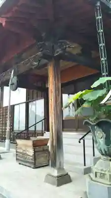 涅槃寺の本殿・本堂