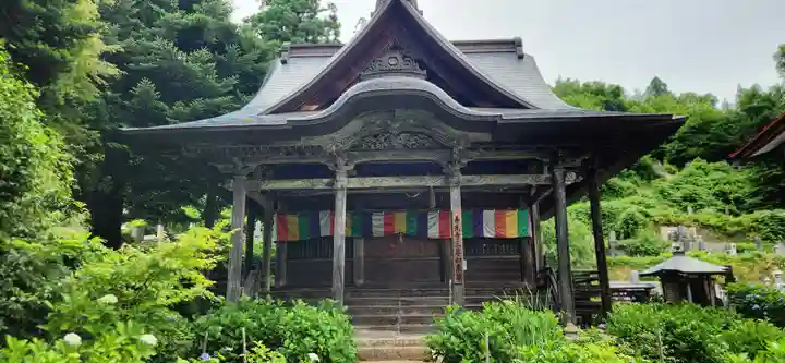 善光寺の本殿・本堂