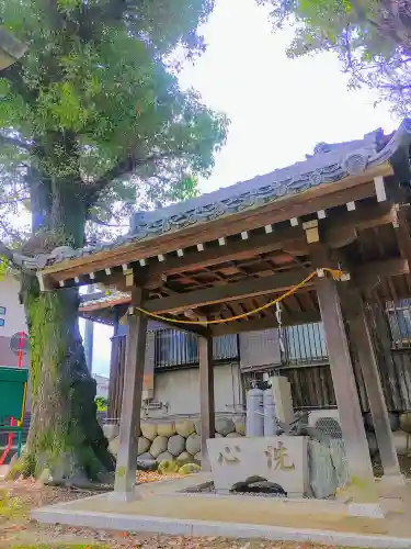 白山社（長束）の手水舎