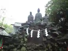 千葉神社の像