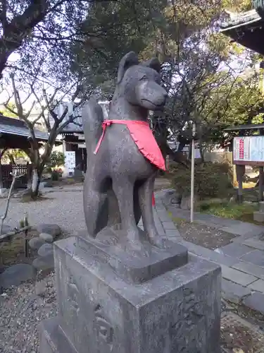 三囲神社の狛犬