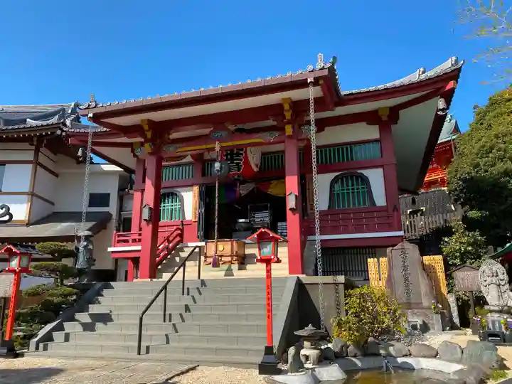 放生寺の本殿・本堂