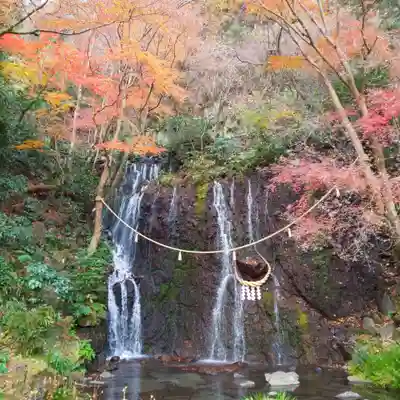 玉簾神社(神奈川県)