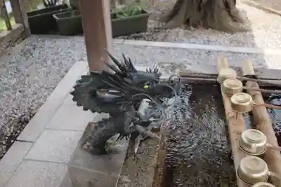 西寒多神社の手水舎