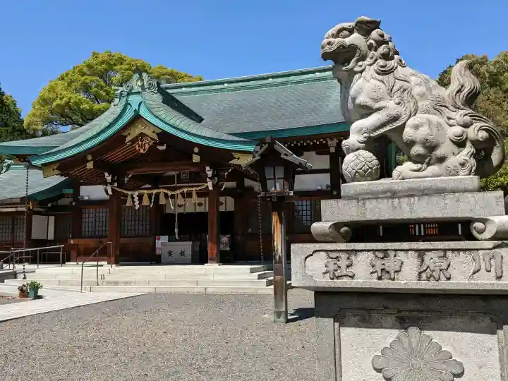 川原神社の{uncategorized: "未分類", other: "その他", undefined: "問題あり", building: "その他建物", grave: "お墓", sacred_gate: "鳥居", guardian: "狛犬", statue: "像", buddha: "仏像", history: "歴史", nature: "自然", garden: "庭園", animal: "動物", pagoda: "塔", temizu: "手水舎", mountain_gate: "山門・神門", sanctuary: "本殿・本堂", subordinate: "末社・摂社", art: "芸術", scenery: "景色", jizo: "地蔵", ema: "絵馬", goshuin: "御朱印", omikuji: "おみくじ", items: "授与品その他", amulet: "お守り", goshuincho: "御朱印帳", eats: "食事", festival: "お祭り", votive_dance: "神楽", shichigosan: "七五三参", wedding: "結婚式", experience: "体験その他", initially: "初詣", around: "周辺", anti_infection: "感染症対策"}