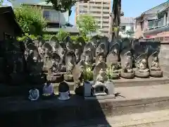 観音教会の地蔵