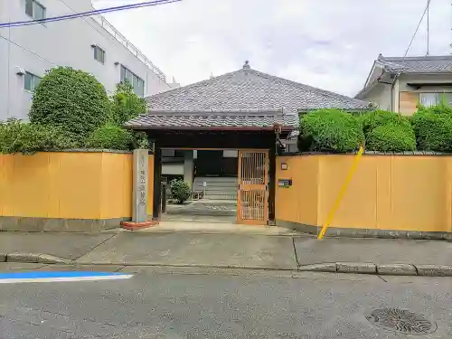 総持院の山門・神門