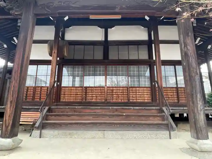 養専寺の{uncategorized: "未分類", other: "その他", undefined: "問題あり", building: "その他建物", grave: "お墓", sacred_gate: "鳥居", guardian: "狛犬", statue: "像", buddha: "仏像", history: "歴史", nature: "自然", garden: "庭園", animal: "動物", pagoda: "塔", temizu: "手水舎", mountain_gate: "山門・神門", sanctuary: "本殿・本堂", subordinate: "末社・摂社", art: "芸術", scenery: "景色", jizo: "地蔵", ema: "絵馬", goshuin: "御朱印", omikuji: "おみくじ", items: "授与品その他", amulet: "お守り", goshuincho: "御朱印帳", eats: "食事", festival: "お祭り", votive_dance: "神楽", shichigosan: "七五三参", wedding: "結婚式", experience: "体験その他", initially: "初詣", around: "周辺", anti_infection: "感染症対策"}