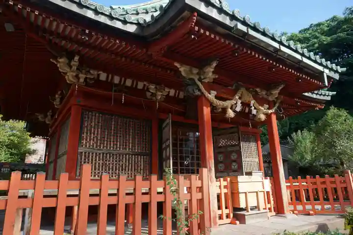尾崎神社の本殿・本堂